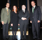 Siegfried Nagl, Ruth Yu-Szamer, Chaim Eisenberg und LH Franz Voves bei der Gedenkfeier © Foto: Landespressedienst; bei Quellenangabe honorarfrei Siegfried Nagl, Ruth Yu-Szamer, Chaim Eisenberg und LH Franz Voves bei der Gedenkfeier