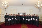 Gruppenbild der frischgebackenen Rot-Kreuz-Offiziere © Foto: Helge O. Sommer; bei Quellenangabe honorarfrei Gruppenbild der frischgebackenen Rot-Kreuz-Offiziere