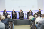 Bernhard Ungericht, AK-Präsident Josef Pesserl, LH Franz Voves, WKO-Präsident Josef Herk und Sascha Fenz vom Zentrum für soziale Kompetenzen an der Uni-Graz bei der Podiumsdiskussion im Europasaal (v.r.) © Foto: Foto Fischer; bei Quellenangabe honorarfrei Bernhard Ungericht, AK-Präsident Josef Pesserl, LH Franz Voves, WKO-Präsident Josef Herk und Sascha Fenz vom Zentrum für soziale Kompetenzen an der Uni-Graz bei der Podiumsdiskussion im Europasaal (v.r.)