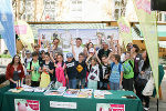 Michael Krobath (GF UBZ Steiermark), Lärmtechniker Dietmar Sauer, Stadträtin Tina Wirnsberger und Werner Prutsch vom Umweltamt der Stadt Graz (v.l.) gratulierten den Schülerinnen und Schülern der Volksschule Wenigzell © Foto: UBZ Steiermark; bei Quellenangabe honorarfrei Michael Krobath (GF UBZ Steiermark), Lärmtechniker Dietmar Sauer, Stadträtin Tina Wirnsberger und Werner Prutsch vom Umweltamt der Stadt Graz (v.l.) gratulierten den Schülerinnen und Schülern der Volksschule Wenigzell