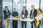 v.l.n.r.: UMJ-GF Wolfgang Muchitsch, Kunsthaus-Leiterin Barbara Steiner, LR Christopher Drexler, StR Günter Riegler, UMJ-GF Alexia Getzinger © Stadt Graz/Fischer v.l.n.r.: UMJ-GF Wolfgang Muchitsch, Kunsthaus-Leiterin Barbara Steiner, LR Christopher Drexler, StR Günter Riegler, UMJ-GF Alexia Getzinger