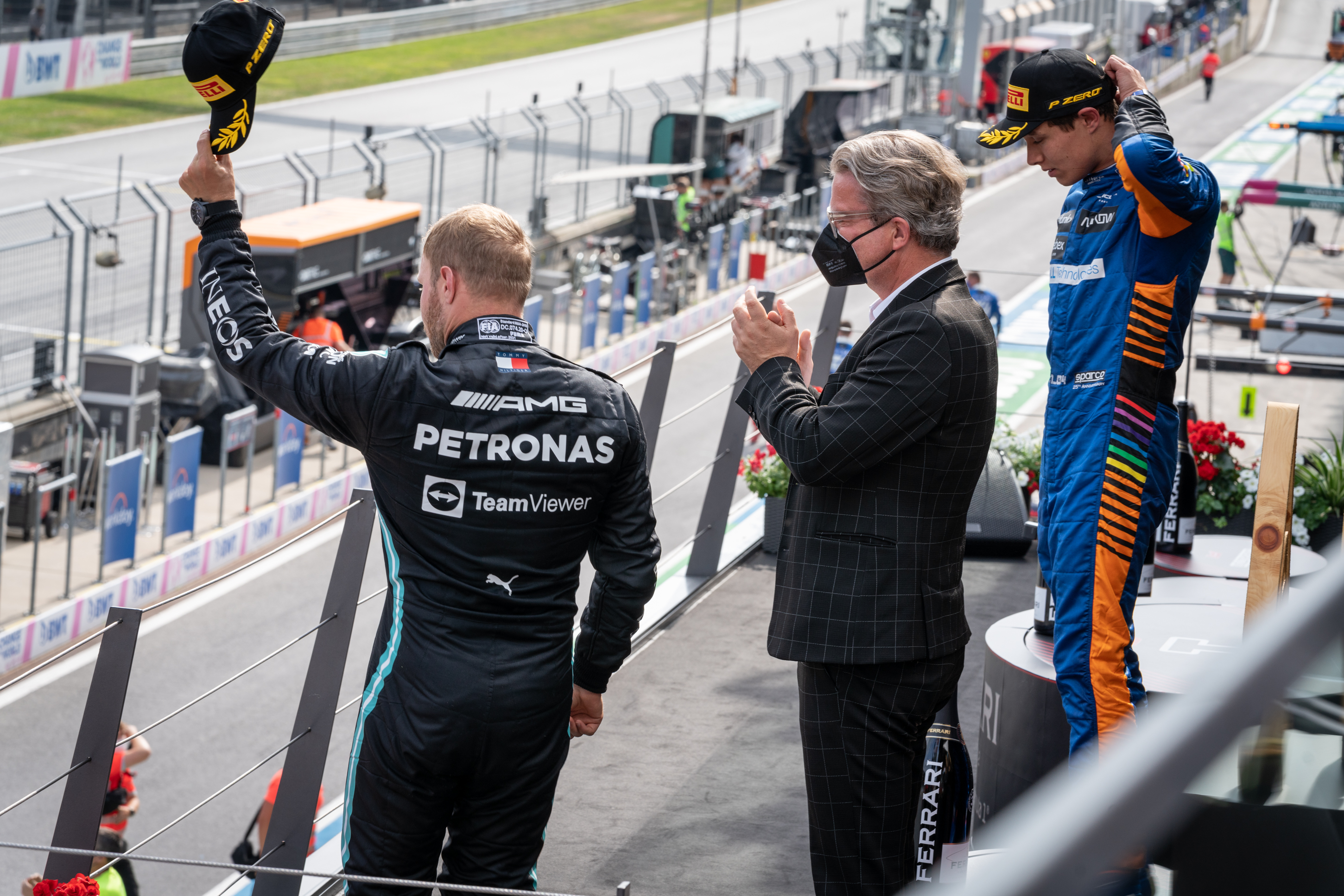 Valtteri Bottas, LR Drexler, Lando Norris © steiermark.at/Streibl Valtteri Bottas, LR Drexler, Lando Norris