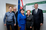 LH-Stv. Manuela Khom und Botschafter Konrad Bühler trafen sich in Maribor mit Vertretern der deutschsprachigen Volksgruppe in Slowenien. © Land Steiermark; Verwendung bei Quellenangabe honorarfrei LH-Stv. Manuela Khom und Botschafter Konrad Bühler trafen sich in Maribor mit Vertretern der deutschsprachigen Volksgruppe in Slowenien.