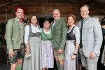 Landesregierer-Treffen bei der Krone-Alm: LR Stefan Hermann, LR Claudia Holzer, LH-Stv. Manuela Khom, LH Mario Kunasek, LR Simone Schmiedtbauer und LR Karlheinz Kornhäusl (v.l.) © Land Steiermark/Robert Binder; Verwendung bei Quellenangabe honorarfrei Landesregierer-Treffen bei der Krone-Alm: LR Stefan Hermann, LR Claudia Holzer, LH-Stv. Manuela Khom, LH Mario Kunasek, LR Simone Schmiedtbauer und LR Karlheinz Kornhäusl (v.l.)