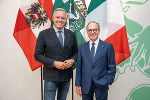 Landeshauptmann Mario Kunasek (l.) und Italien-Botschafter Giovanni Pugliese