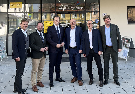 RSG-Präsentation in Groß St. Florian: Bernd Leinich (Geschäftsführer Gesundheitsfonds), Klubobmann Marco Triller, LR Karlheinz Kornhäusl, ÖGK-Vorsitzender Josef Harb, ÖGK-Regionalleiter Walter Schiffmann und Wolfgang Habacher (EPIG-Gesundheitsplanungsinstitut) (v.l.) © Land Steiermark; Verwendung bei Quellenangabe honorarfrei