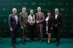 Zukunftstag der Wirtschaftsregion Süd: Heinz Mayer (GF JOANNEUM RESEARCH), Bundesminister Peter Hanke, LH-Stv. Gaby Schaunig (Kärnten), LR Willibald Ehrenhöfer, LH-Stv. Manuela Khom und Christoph Ludwig (GF SFG). © moving-stills