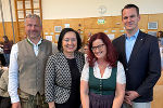 Bürgermeister Robert Tulnik, Bildungsdirektorin Elisabeth Meixner, Direktorin Andrea Harrer und Landesrat Stefan Hermann im Rahmen der Eröffnung © Land Steiermark; bei Quellenangabe honorarfrei