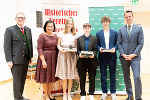 Lisa Neukirchner, Ellena Novak und Cajetan Gusenbauer vom BG/BORG Deutschlandsberg bekamen die Wartinger-Medaille überreicht.