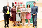 Mit der Wartinger-Medaille ausgezeichnet: Petra Powoden, Nadine Plesar, Sofie Stoiser vom BRG Leibnitz.