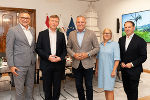 Angelobung in der Grazer Burg: Landesbaudirektor Andreas Tropper, der neue Präsident der Kammer der Ziviltechniker für Steiermark und Kärnten, Rainer Wührer, Landeshauptmann Mario Kunasek, Jutta Frick (Leitung Kammerdirektion) und Gustav Spener (ehemaliger Länderkammerpräsident Ziviltechnikerkammer) (v.l.)
