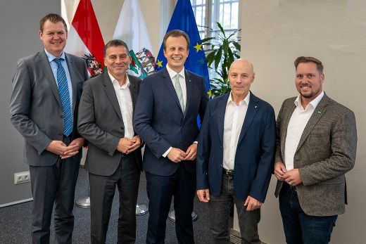 Ulf Drabek, Peter Umundum, Karlheinz Kornhäusl, Erich Schaflinger, Marco Triller (v.l.) © Land Steiermark/Grill; bei Quellenangabe honorarfrei