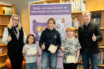 LB-Referentin Evelyn Wagner, Ronja Koraimann, Matteo Steindl, Ferdinand Tonsern und LB-Bereichsleiter Markus Kostajnsek (v.l.)