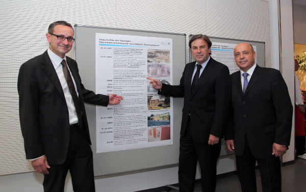 Leitender Angestellter der BKK voestalpine Bahnsysteme Paul Felsberger, Landeshauptmann Franz Voves, Obmann der BKK voestalpine Bahnsysteme Josef Gritz (v.l.) © BKK voestalpine Bahnsysteme; bei Quellenangabe honorarfrei
