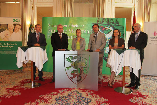 Pesserl, Schützenhöfer, Edlinger-Ploder, Voves, Vollath und Weinhofer, v.l. © Foto: steiermark.at/Jammernegg; bei Quellenangabe honorarfei