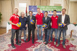 Warm, Kleinmann, Voves, Wohlfahrtstätter, Hohensinner, Thaller und Rath (v.l.) bei der Präsentation 
