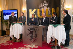 Schützenhöfer, Leistner, Schröcksnadel, Klug, Neuper und Voves im Weißen Saal der Grazer Burg, v.l.