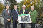 Landesforstdirektor Michael Luidold präsentierte die neue Onlineplattform Landwirtschaftsminister Andrä Rupprechter, LH Hermann Schützenhöfer und LR Johann Seitinger (v.l.)