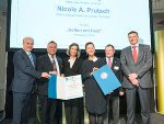 LR Johann Seitinger, Nachhaltigkeitskoordinator Wilhelm Himmel, Ingrid Gady und Nicole A. Prutsch (Verein Lichtblick), Alfred Hrusca (Lions) und LR Jörg Leichtfried bei der Verleihung zum Nachhaltigkeitspreis 2015 (v.l.) 