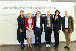 Bibliotheksleiterin Katharina Kocher-Lichem, Christine Wiesenhofer (Landesbibliothek), Christian Teissl, Andreas Stangl, LAbg. Barbara Riener und Antonius Sol (KUG ) bei der Ausstellungseröffnung (v.l.)