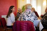 Soziallandesrätin Doris Kampus kündigt einen eigenen Seniorenanwalt des Landes Steiermark an. © KK