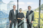 v.l.n.r.: StR Günter Riegler, Kunsthaus-Leiterin Barbara Steiner, LR Christopher Drexler © Stadt Graz/Fischer