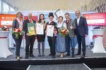 Wirtschaftslandesrätin Barbara Eibinger-Miedl (li.) und WKO Steiermark Präsident Josef Herk (re.) gratulieren den Nachfolgern des Jahres 2019 (v.l.): Ronald Hohl mit Ehefrau, Christoph Kagerbauer, Birgit und Christoph Rodler. © Fischer