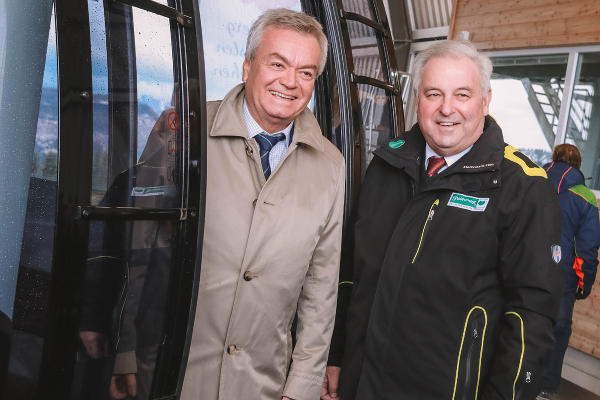 Landeshauptmann Schützenhöfer eröffnete gemeinsam mit Landesrat Lang die neue Achter-Gondelbahn auf der Mariazeller-Bürgeralpe. ©      