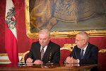 Landeshauptmann Hermann Schützenhöfer und Bundespräsident Alexander Van der Bellen bei der Angelobung in Wien.