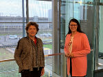Die beiden Landesrätinnen Ursula Lackner (li.) und Sara Schaar wollen eine Stilllegung des Kernkraftwerkes Krsko. © Foto: Land Steiermark/Hartmann; bei Quellenangabe honorarfrei Die beiden Landesrätinnen Ursula Lackner (li.) und Sara Schaar wollen eine Stilllegung des Kernkraftwerkes Krsko.