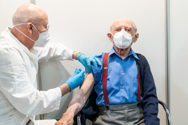 Die meisten Impfwilligen werden bei ihrem Hausarzt geimpft. © Land Steiermark/Jesse Streibl. Bei Quellenangabe honorarfrei.