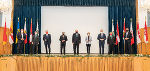 Die neun Landeshauptleute Hans Peter Doskozil, Wilfried Haslauer, Peter Kaiser, Günther Platter, Hermann Schützenhöfer, Johanna Mikl-Leitner, Thomas Stelzer, Michael Ludwig und Markus Wallner (v.l.) bei der Konferenz in Bad Aussee.