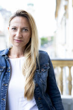 Landesrätin Juliane Bogner-Strauß begrüßt die Vereinfachungen bei der Errichtung von zusätzlichen Kinderbildungs- und Betreuungseinrichtungen. © Foto: Marija Kanizaj; bei Quellenangabe honorafrei