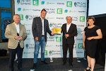 Die KAGes gewann mit ihrem Projekt das Goldene Ticket des Energy Globe STYRIA AWARD 2021: Christian Purrer (Energie Steiermark), Christian Sixt und Rudolf Elsenwenger (KAGes) und Ursula Lackner (v.l.) © Foto: Werner Krug; bei Quellenangabe honorarfrei Die KAGes gewann mit ihrem Projekt das Goldene Ticket des Energy Globe STYRIA AWARD 2021: Christian Purrer (Energie Steiermark), Christian Sixt und Rudolf Elsenwenger (KAGes) und Ursula Lackner (v.l.)