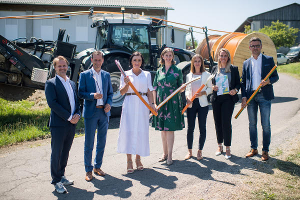 In St. Marein bei Graz erfolgte der Startschuss für den Breitbandausbau in der Gemeinde. © Fotos: BMLRT/Michael Gruber