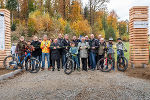 Feierliche Eröffnung des Bike Trail Park Lannach mit Landesrat Christopher Drexler, dem Lannacher Bürgermeister Josef Niggas und zahlreichen Mountainbike-Fans. © Land Steiermark/Streibl; Nutzung bei Quellenangabe honorarfrei