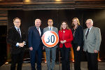 Gratulanten zum 30-Jahr-Jubiläum der SFG: Bundesrat Christian Buchmann, LH Hermann Schützenhöfer, SFG-Geschäftsführer Christoph Ludwig, BM Bundesministerin Margarete Schramböck, LR Barbara Eibinger-Miedl und der ehemalige SFG-Geschäftsführer Burghard Kaltenbeck (v.l.) © Foto: BMDW / Hartberger; bei Quellenangabe honorafrei Gratulanten zum 30-Jahr-Jubiläum der SFG: Bundesrat Christian Buchmann, LH Hermann Schützenhöfer, SFG-Geschäftsführer Christoph Ludwig, BM Bundesministerin Margarete Schramböck, LR Barbara Eibinger-Miedl und der ehemalige SFG-Geschäftsführer Burghard Kaltenbeck (v.l.)
