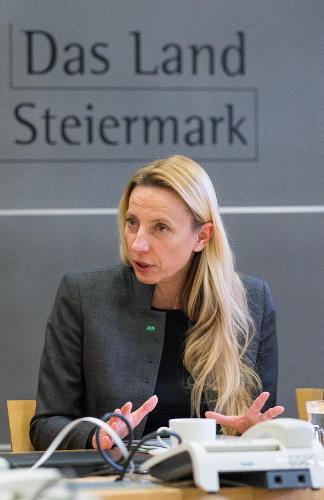 Landesrätin Juliane Bogner-Strauß © Bild: Land Steiermark/Jesse Streibl; Verwendung bei Quellenangabe honorarfrei