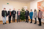 Traditioneller Weihnachtsbesuch: Landeshauptmann Hermann Schützenhöfer und Landeshauptmann-Stellvertreter Anton Lang empfingen Vertreterinnen und Vertreter der Holzwelt Murau.