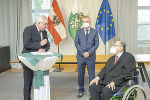 Ehrenring-Verleihung: LH Hermann Schützenhöfer, LH-Stv. Anton Lang und Ehrenringträger Wolfgang Mantl (v.l.). © Bilder: Land Steiermark/Foto Fischer; Verwendung bei Quellenangabe honorarfrei Ehrenring-Verleihung: LH Hermann Schützenhöfer, LH-Stv. Anton Lang und Ehrenringträger Wolfgang Mantl (v.l.).