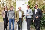 Verena Schwab (Geschäftsführerin econutri GmbH), Bernd Nidetzky (wissenschaftlicher Leiter acib GmbH), Helmut Schwab (acib-Forscher und Mitbegründer der econutri GmbH), Landesrätin Barbara Eibinger-Miedl, Christoph Ludwig (Geschäftsführer Steirische Wirtschaftsförderung SFG).