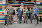 Danke für 20 Monate Bundesheer-Assistenzeinsatz im Coronadienst des Landes: Abteilungsleiterin Elisabeth Freiberger, Militärkommandant Heinz Zöllner, Daniela Lenz (Koordinatorin Bundesheer), Helmut Theobald Müller (Koordinator Land), Alois Jandl (Koordinator Bundesheer) Coronadienst-Referatsleiterin Regina Strempfl-Neuhold und BH Andreas Weitlaner (v.l.).