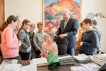 Die vierte Klasse der VS Ratschendorf zu Besuch bei LH Hermann Schützenhöfer © LandSteiermark/Binder, bei Quellenangabe honorarfrei Die vierte Klasse der VS Ratschendorf zu Besuch bei LH Hermann Schützenhöfer