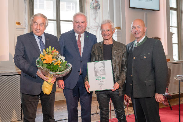Gerald Schöpfer, LH Hermann Schützenhöfer, Boris Bukowski, Michael Krainer (v.l.). © LandSteiermark/Binder, bei Quellenangabe honorarfrei