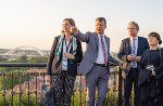 LR Barbara Eibinger-Miedl, Präsident Igor Mirovic (Autonome Provinz Vojvodina), LR Christopher Drexler, LT-Präs. Manuela Khom (v.l.).  © LandSteiermark, bei Quellenangabe honorarfrei