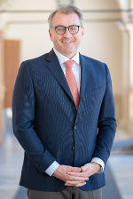 Meinhard Friedl übernimmt die Geschäftsführung des Bildungshaus Retzhof GmbH. © Land Steiermark/Binder; bei Quellenangabe honorarfrei Meinhard Friedl übernimmt die Geschäftsführung des Bildungshaus Retzhof GmbH.