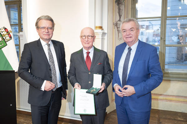 LH Christopher Drexler, Rudolf Hajek, LH-Stv. Anton Lang (v.l.). © Fischer/ Land Steiermark