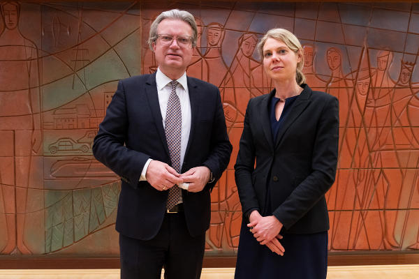 Landeshauptmann Christopher Drexler und Bezirkshauptfrau Nina Pölzl © Land Steiermark/ Binder