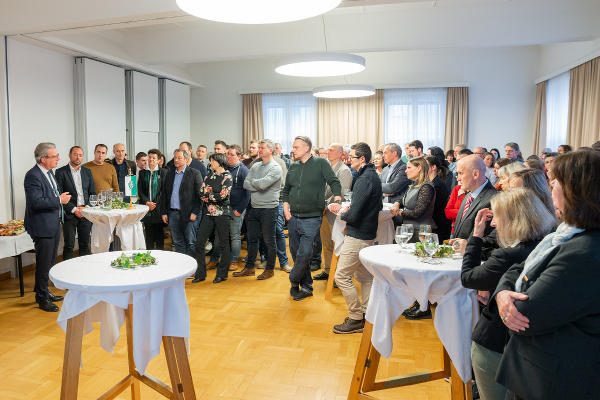 LH Christopher Drexler beim Austausch auf der BH Südoststeiermark. © Land Steiermark/Robert Binder; Verwendung bei Quellenangabe honorarfrei