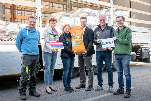 April 2022: Das Land Steiermark schickte Saatgut-Transporter zur Unterstützung in die Ukraine. © Land Steiermark/Robert Binder; Verwendung bei Quellenangabe honorarfrei